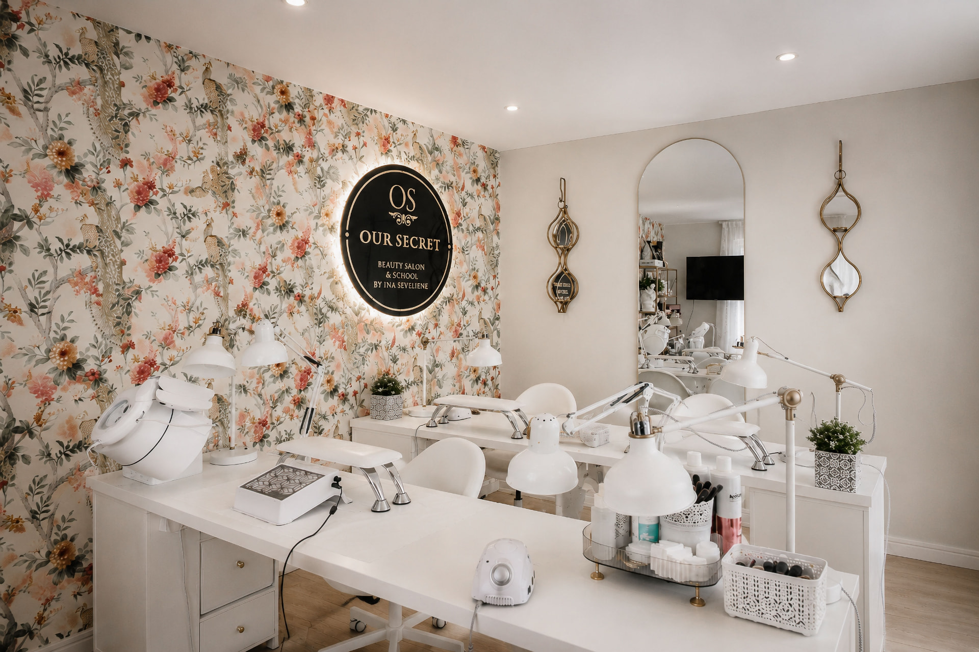 Nail Start — full nail foundation